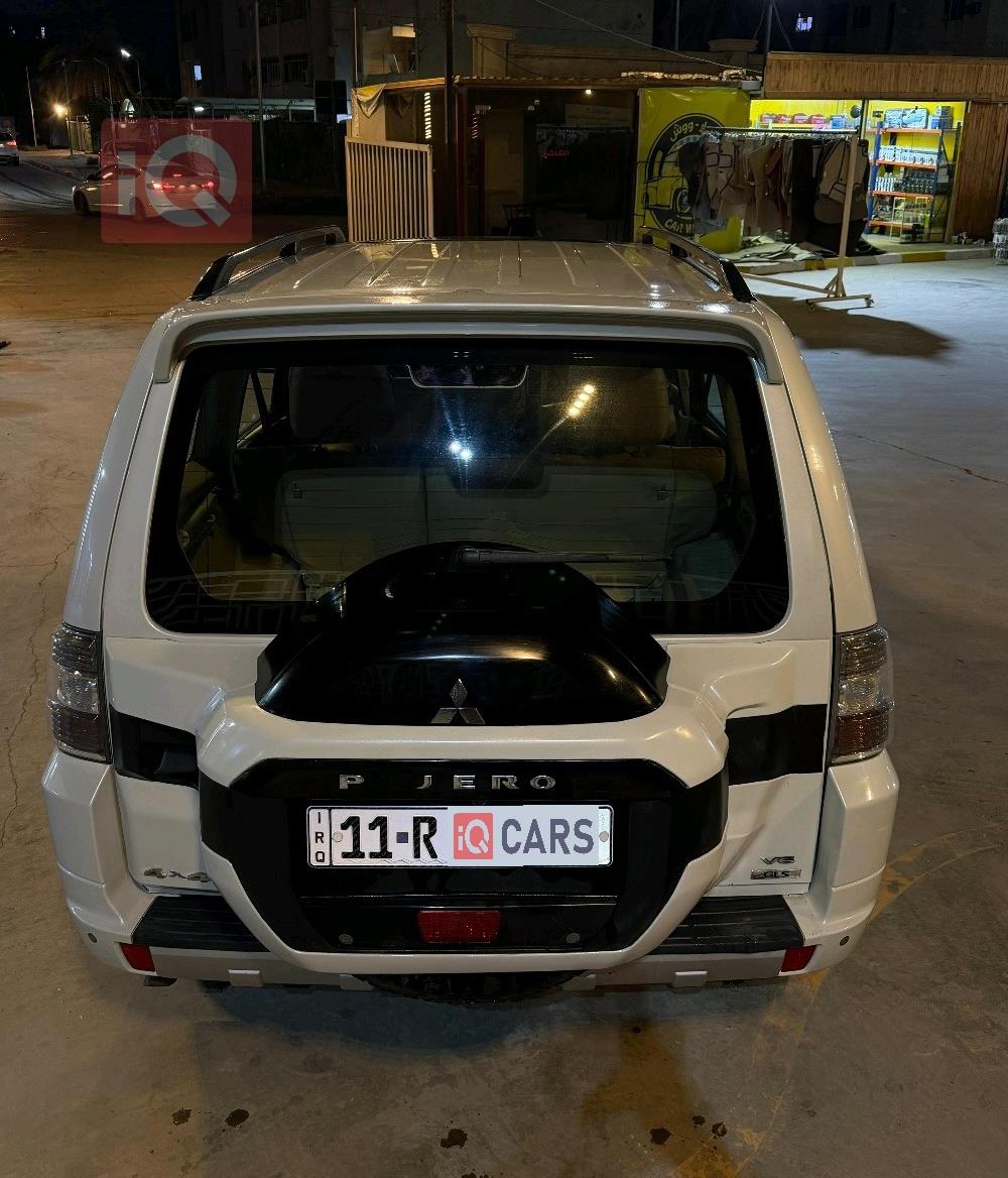 ميتسوبيشي باجيرو